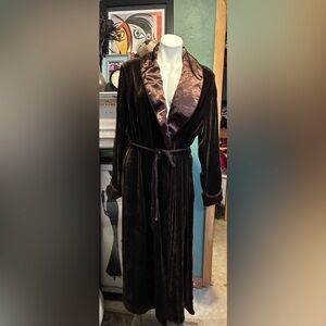 Victoria’s Secret vintage robe (90’s?)-Small. Brown silk blend. Flaw on belt*
